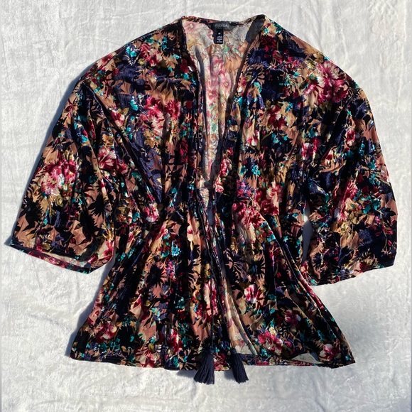 Long Tall Sally Multicolor Floral Velvet Blouse - Picture 4 of 5